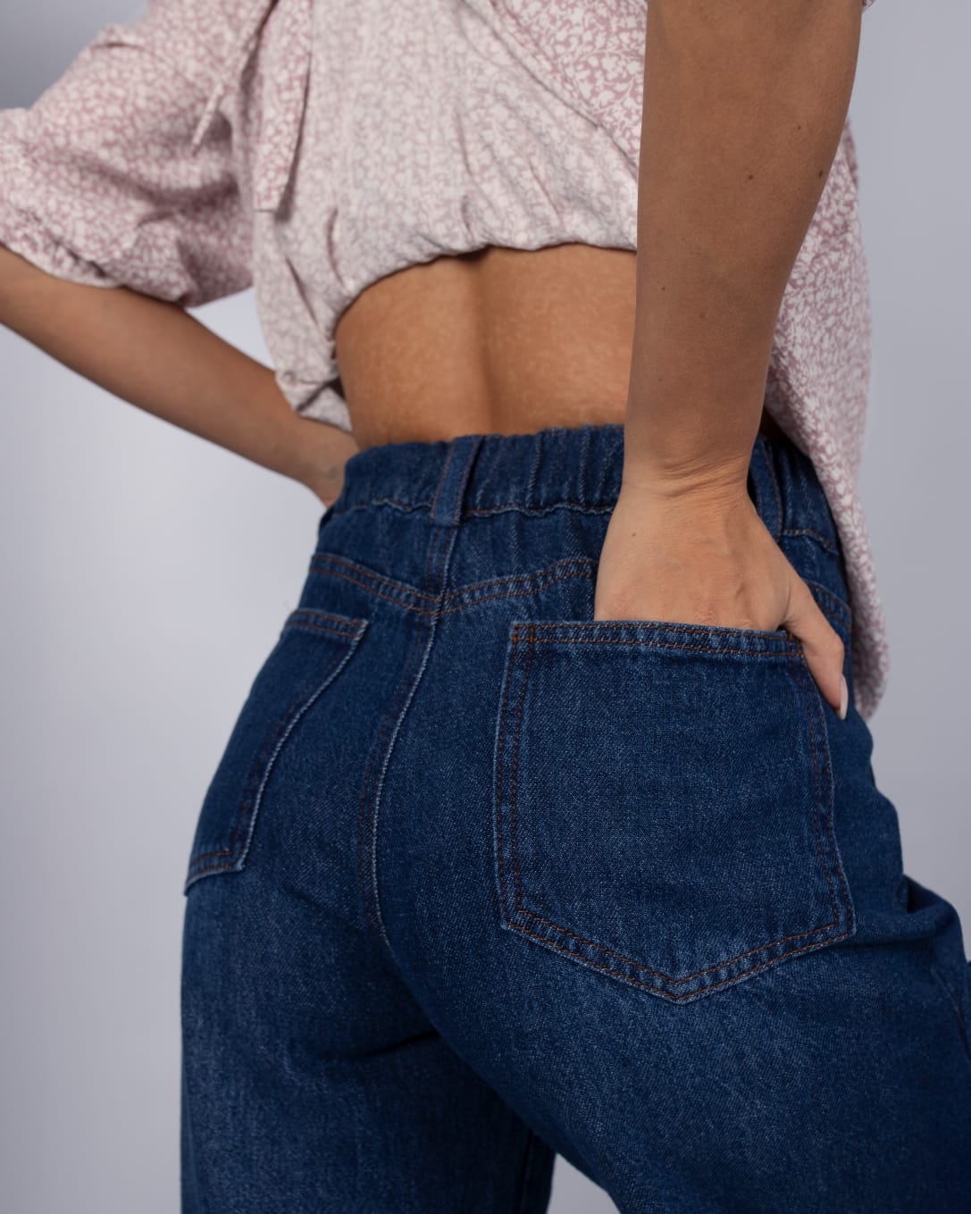 JEAN MOM AZUL