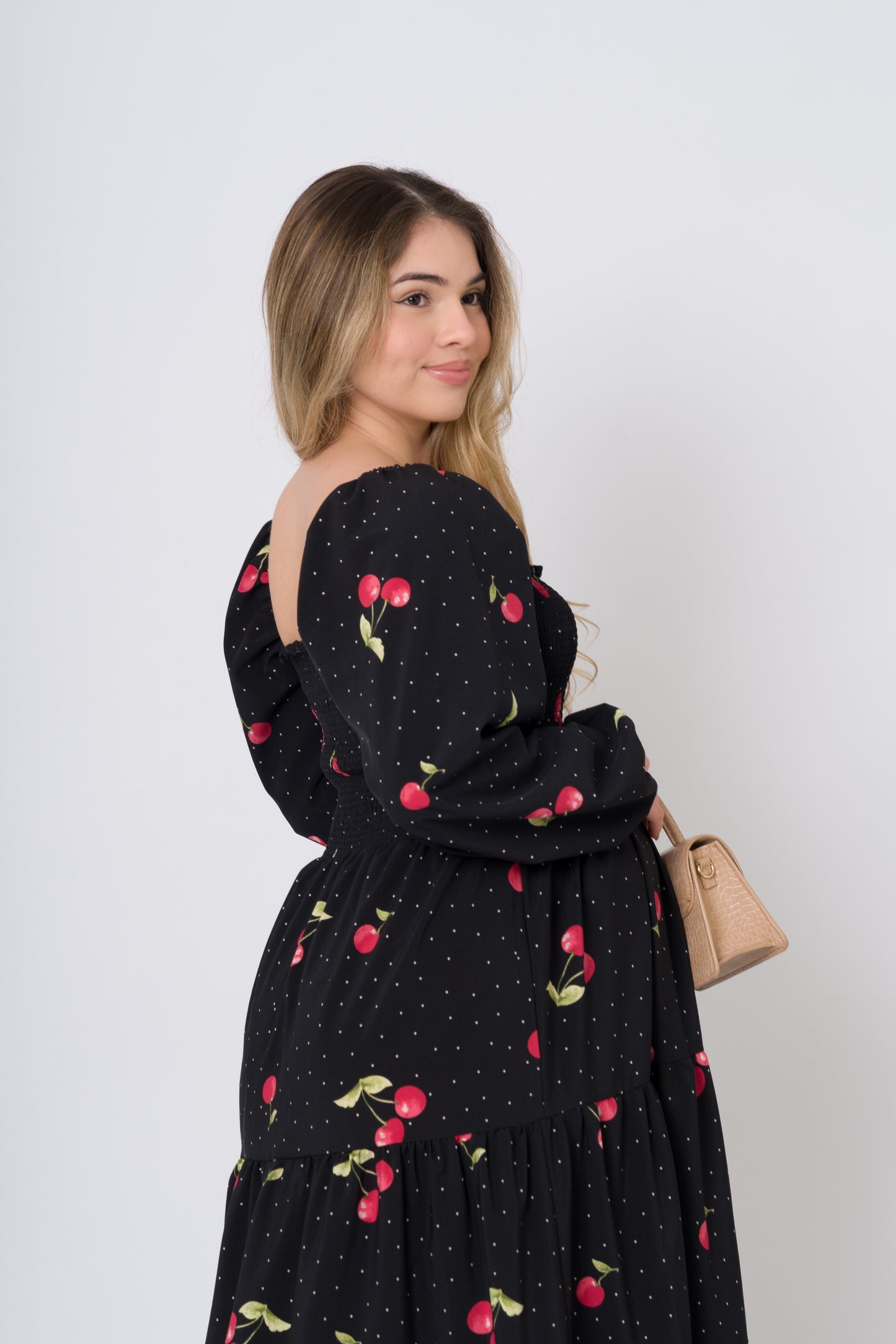 MAXI CHERRY BLACK